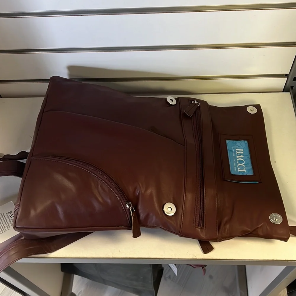 Burgundy 100% Leather 5 compartment mini backpack with adjustable straps - Picture 6 of 7